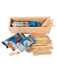 Modeling set in wooden box 6